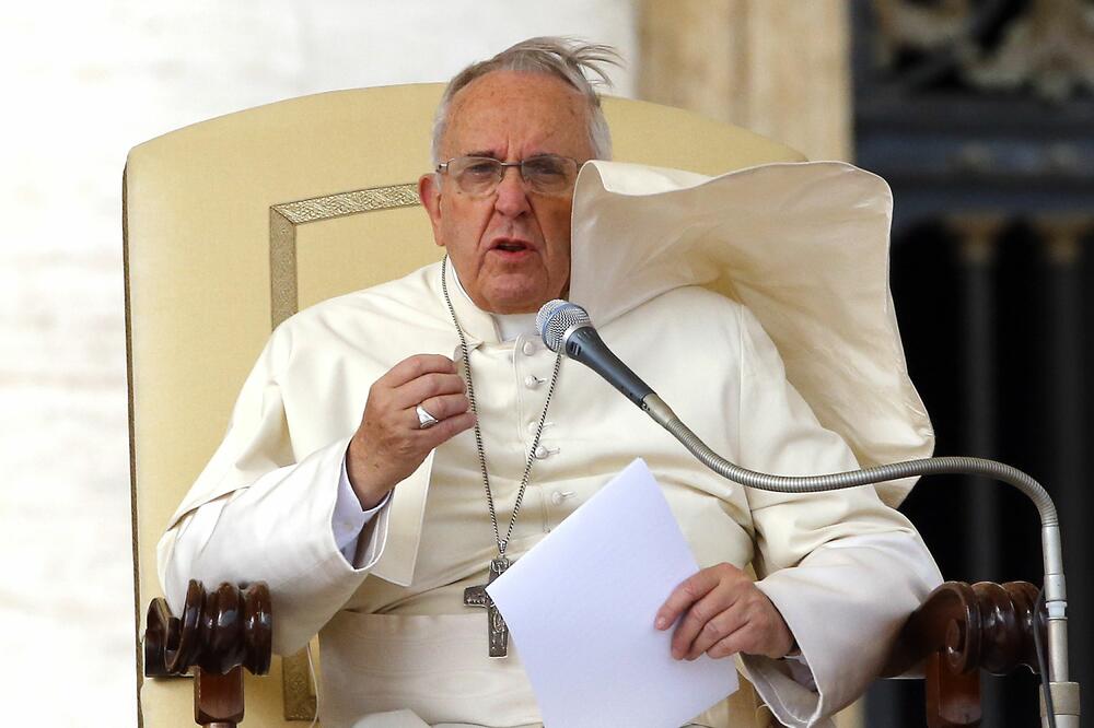 Papa Franjo, Foto: Reuters