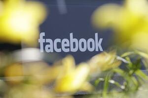 Facebook: News feed će postati "savršene lične novine"