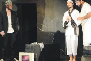 Predstava  “Bure baruta“: Anatomija zla pretvorena u ljubav