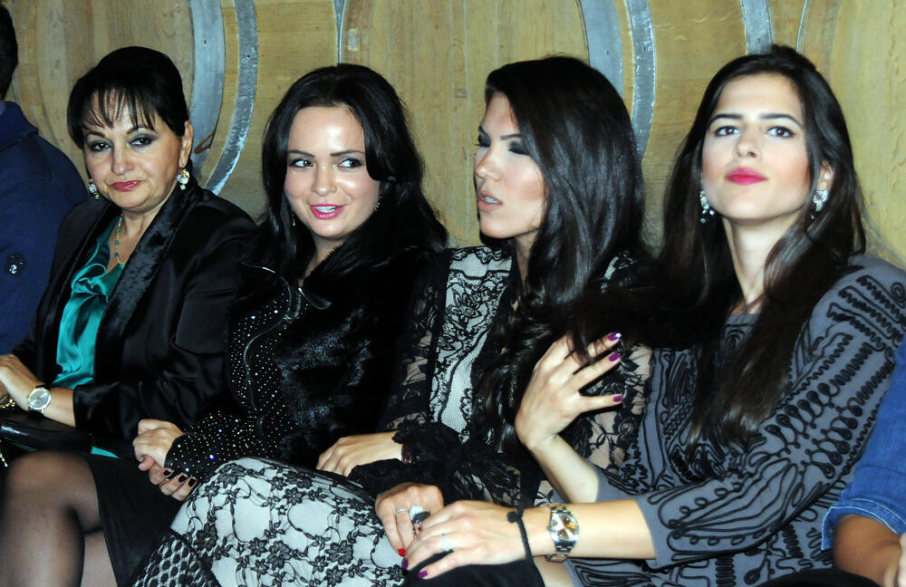 14. Fashion Connection