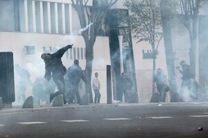 Francuska: Nastavljeni sukobi demonstranata i policije
