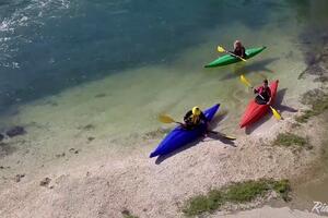 Jesenje kajakanje na Zeti