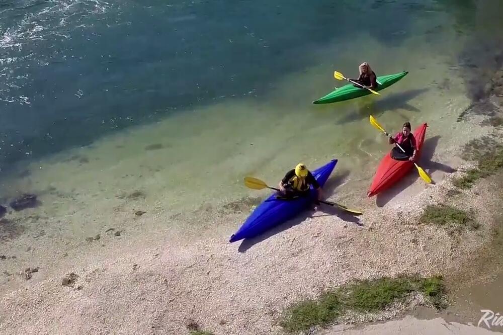 Riders.me, kajakanje na Zeti, Foto: Screenshot (YouTube)