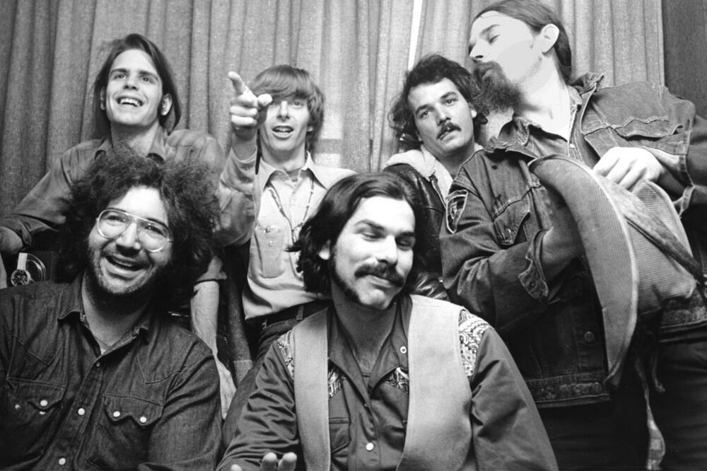 “Grateful Dead”