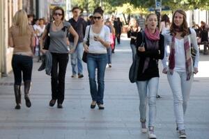 Nezaposlenih preko 33 hiljade