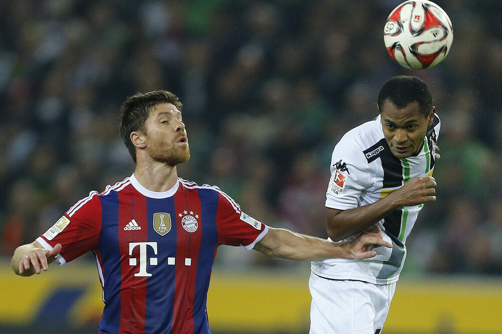 Ćavi Alonso i Rafael, Foto: Beta/AP