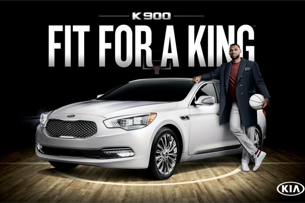 Lebron Džejms Kija K900, Foto: Kia