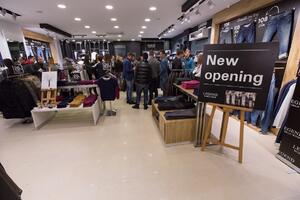 U Budvi otvorena nova radnja "Legenda"