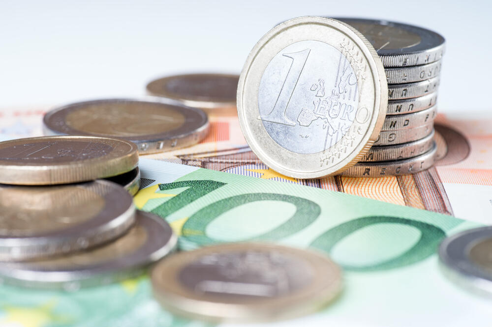novac, euro, Foto: Shutterstock