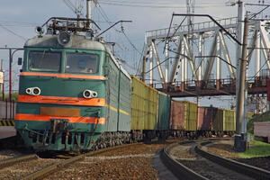 Rusija: Nepoznati muškarac ukrao lokomotivu, izazvao nesreću i...
