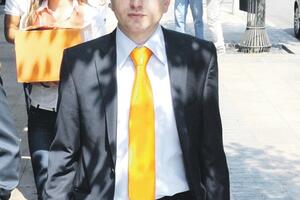 Perić: Nadam se da dešavanja neće uticati na glasače