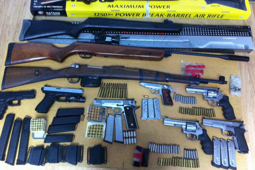 Zapljena oružja, Bar, Foto: Uprava policije