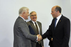 Bajer: Vidljivi napori u vezi jačanja vladavine prava