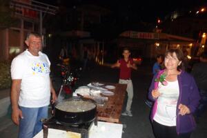 Ulcinj: Ćetković pjevao na oproštaju od turističke sezone