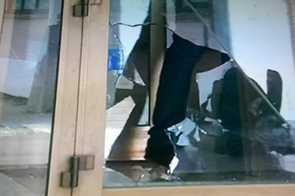 gimnazija Tuzi tuča, Foto: TV Vijesti