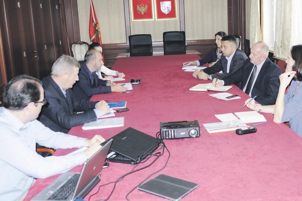 predstavnici Opštine Pljevlja i Aqualia Infrestructuras, Foto: Goran Malidžan