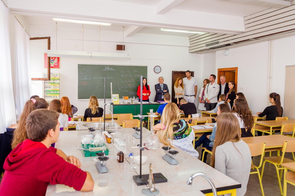 SMŠ Mladost Tivat, Foto: Porto Montenegro