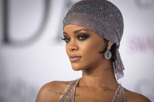 Ko mota Rijanine džointe i sprema sobu nakon seksa