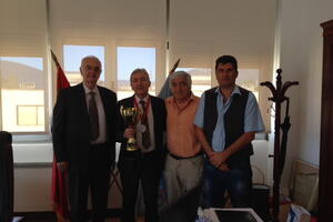 Tivat: Gradonačelnik primio "srebrne" šahiste