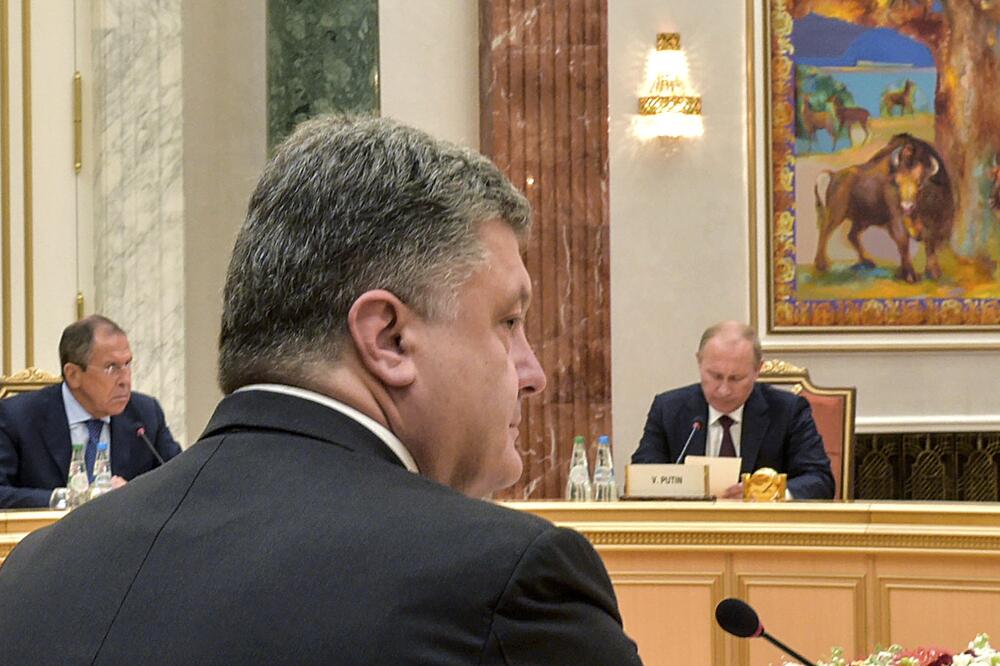 Petro Porošenko i Vladimir Putin, Foto: Reuters