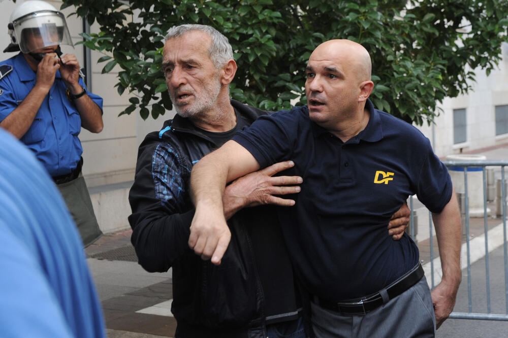 Protesti Metalac, Foto: Savo Prelević