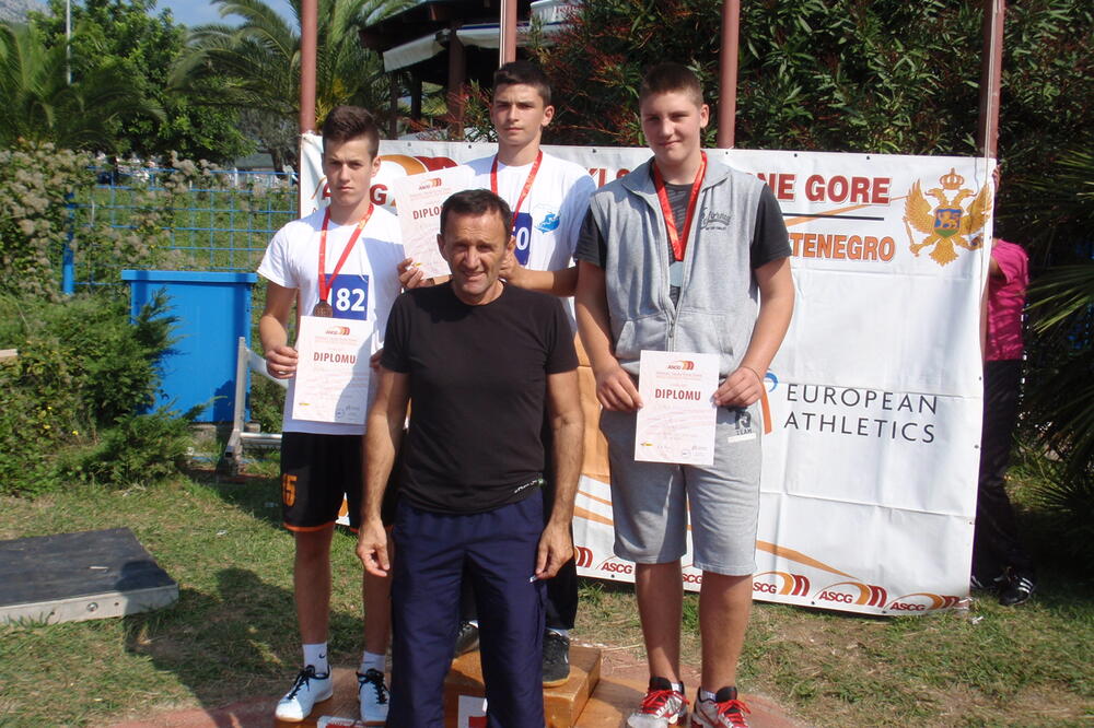 Bacači kugle, Foto: Atletski savez Crne Gore