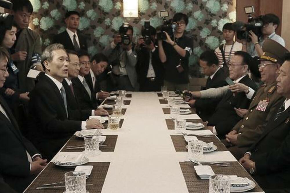 Sjeverna Koreja, Južna Koreja, razgovori, Foto: Beta-AP