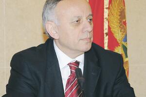 Mrdović  bi da se vrati u Senat DRI