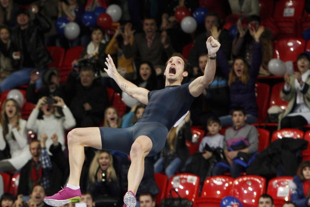 Reno Lavileni, Foto: Reuters