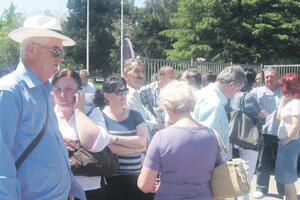 Radne knjižice nestale, sumnjivi putevi miliona