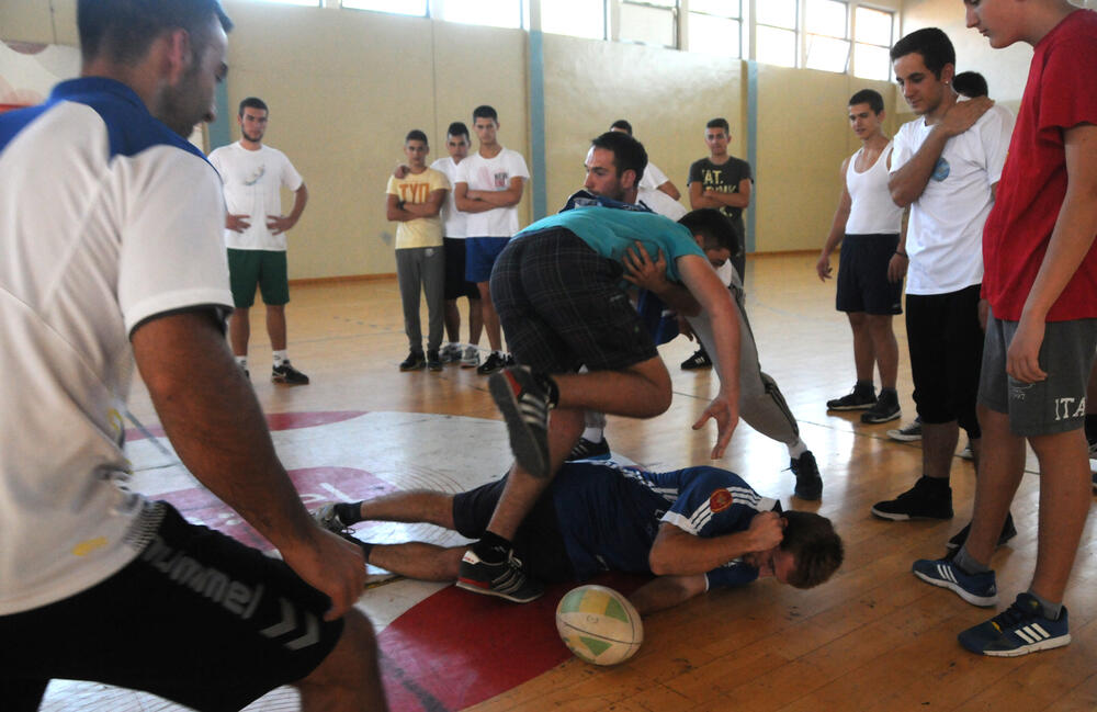 Čas ragbija Gimnazija