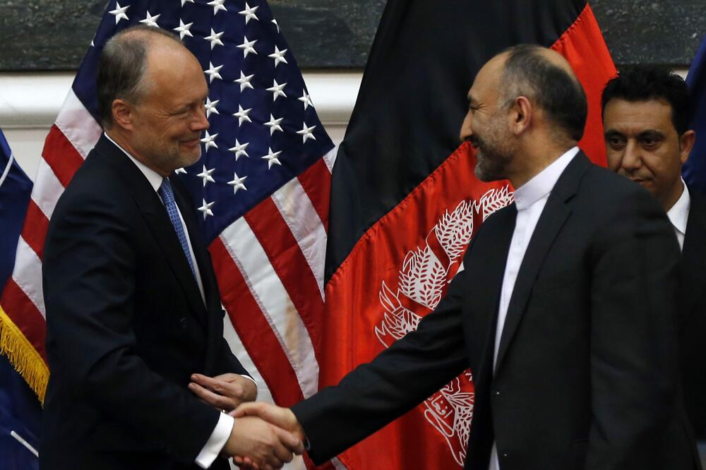 Džejms Kaningem, Hanif Atmar, Foto: Reuters