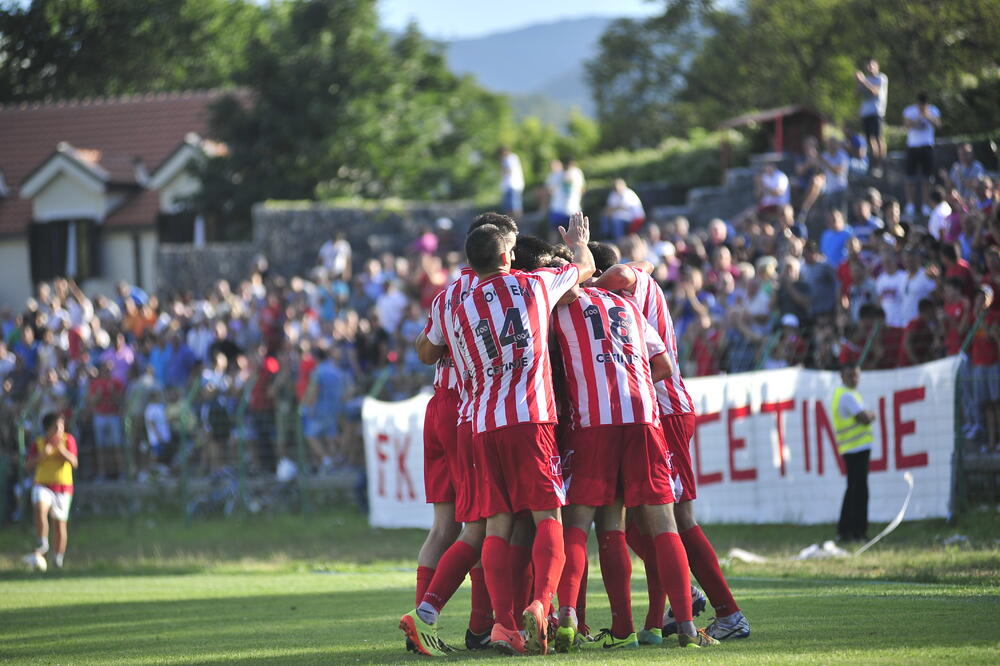 Fudbaleri Lovćena, Foto: Arhiva “Vijesti”
