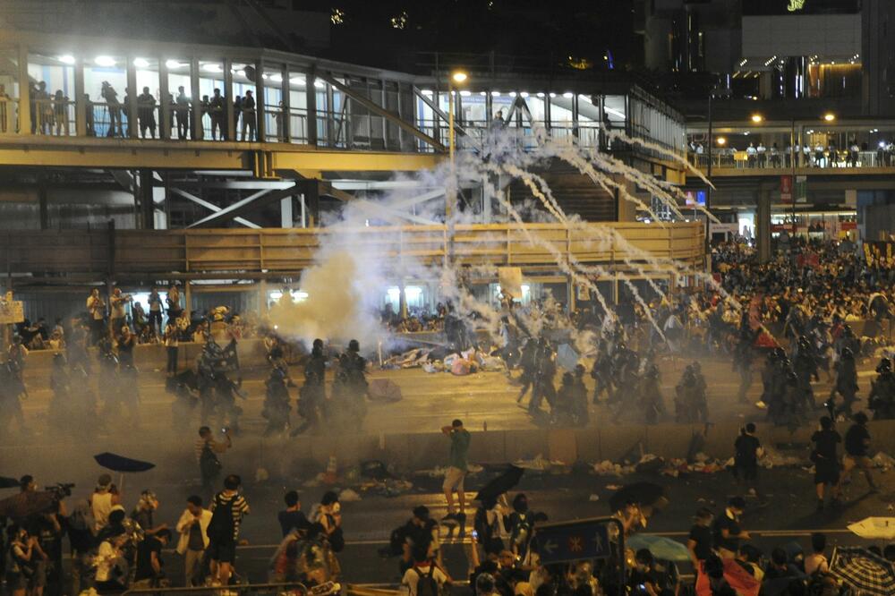 Detalj sa ulica Hongkonga, Foto: Reuters
