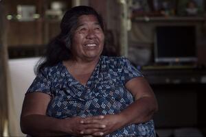 Kako jedna baka čuva ugroženi jezik američkih Indijanaca?