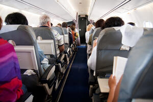 Dozvoljena upotreba telefona i tableta u avionu