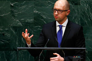 Jacenjuk: Nemam povjerenja u Putina