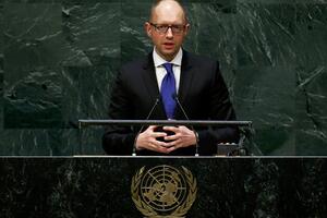 Jacenjuk: Ne ukidajte Rusiji sankcije dok ne vrati Krim