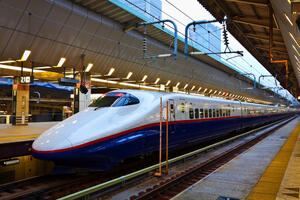 Japan: Novi superbrzi voz će levitirati iznad šina i ići 500 km na...