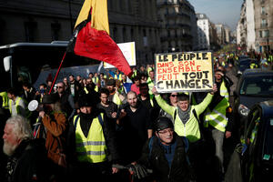 52% Francuza za prestanak protesta pokreta Žuti prsluci