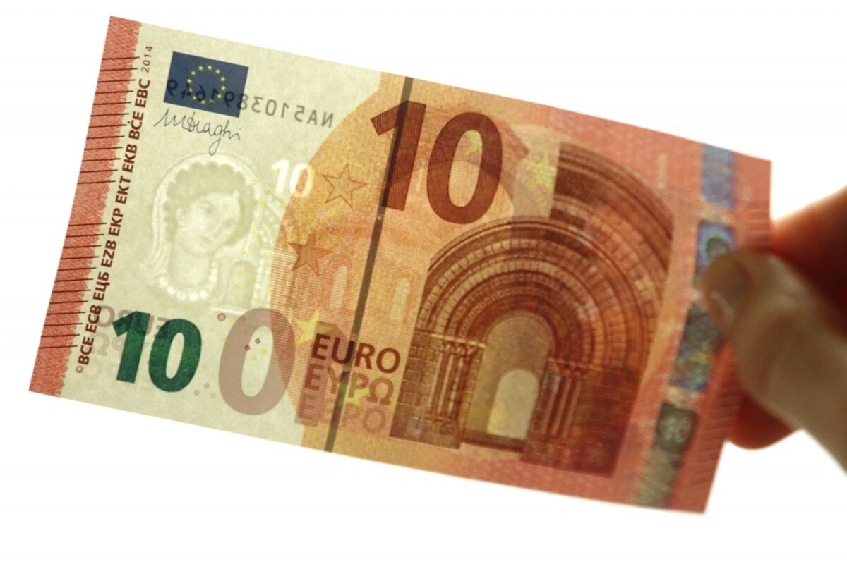 New 10 euro banknote in circulation: Watermark, hologram, emerald number