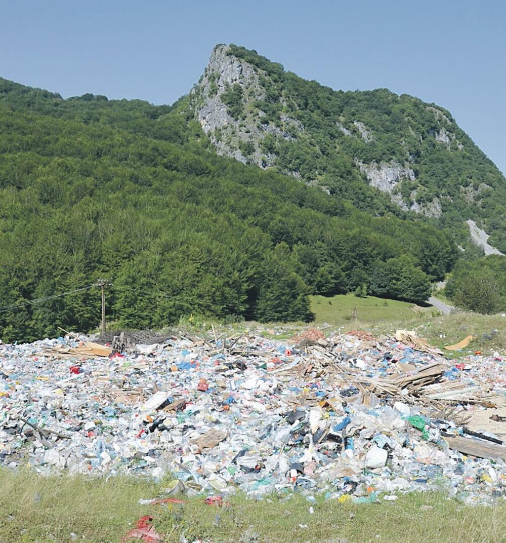 Deponija Šavnik (Novina)