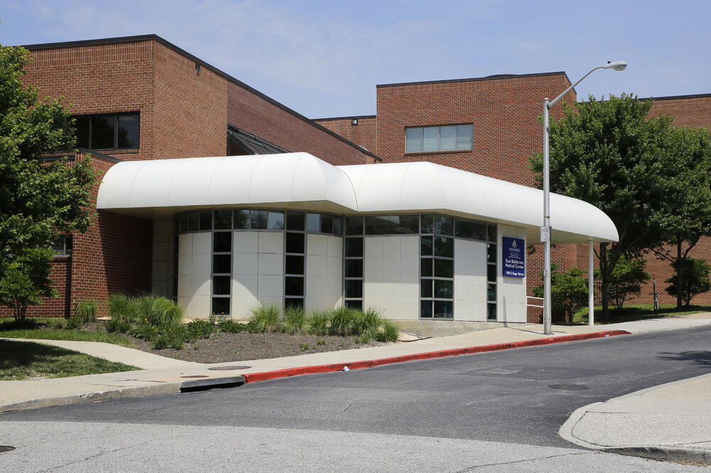 Bolnica u kojoj je radio Levi, Foto: Beta/AP