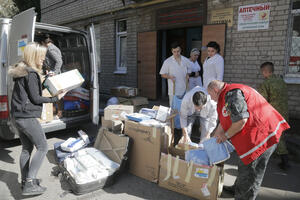 Čišćenje Donjecka nakon višemjesečnog granatiranja