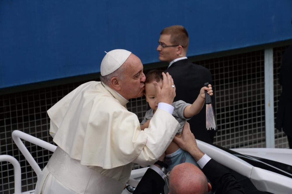 Papa Franjo, Foto: Reuters