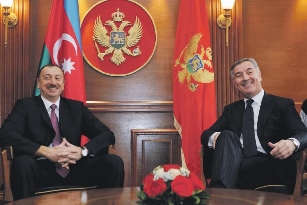 Ilhan Alijev, Milo Đukanović, Foto: Savo Prelević