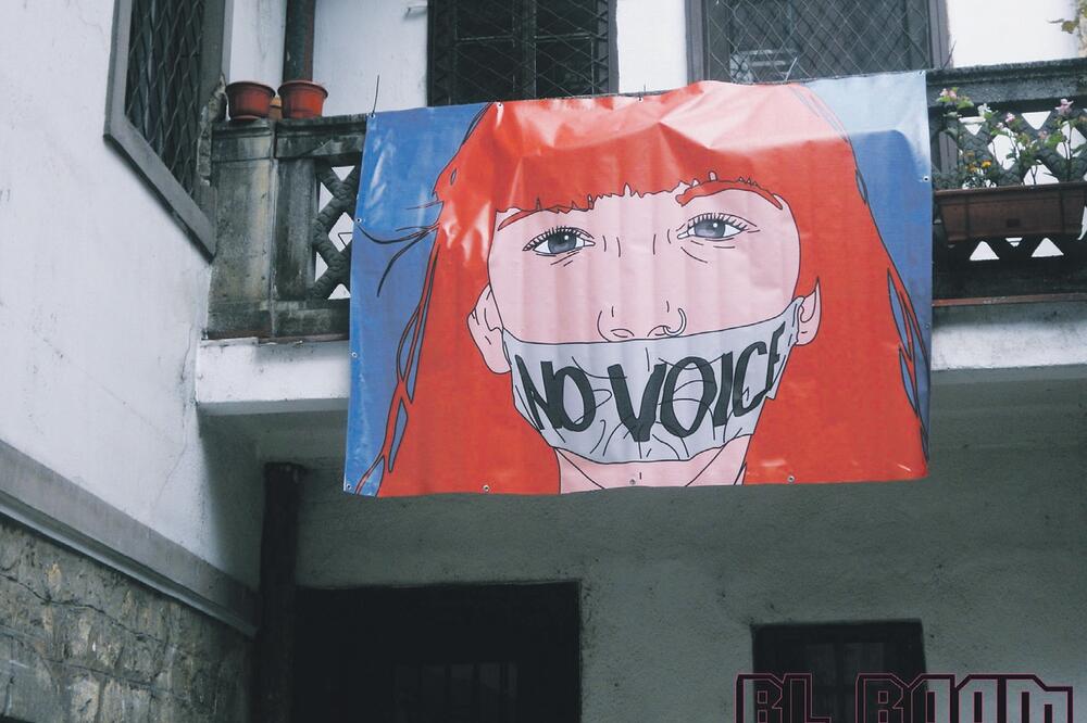 Pičvajz sarajevo (Novina), Foto: Blboom.com