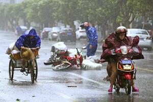 Kina: Zbog tajfuna gotovo 100.000 evakuisano