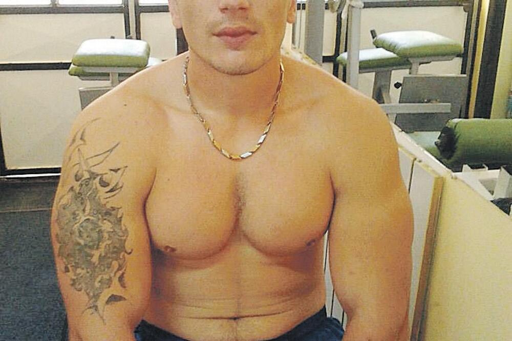 Ispalio nekoliko metaka: Baošić, Foto: Facebook.com