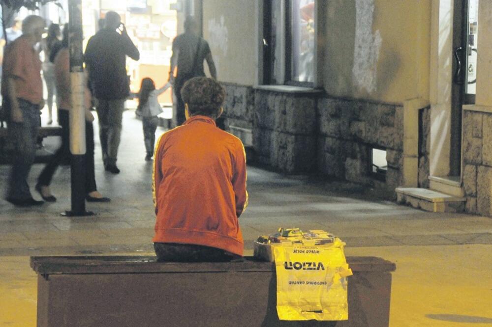 ulična prodaja, Podgorica